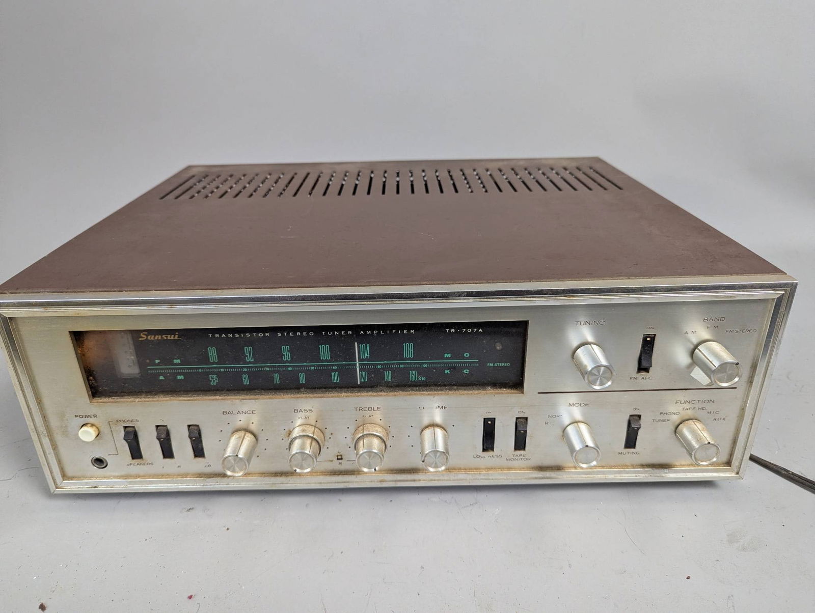 Sansui TR-707A Transistor Stereo Tuner Amplifier by Sansui Electric Co (1 of 9)