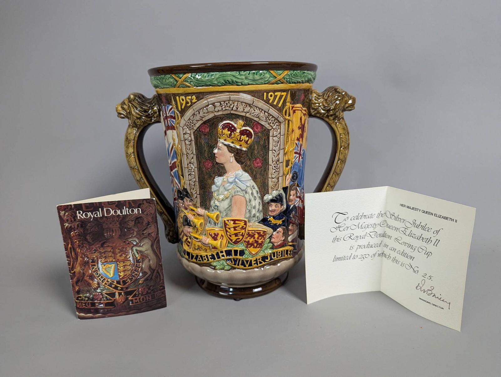 Royal Doulton Limited Edition Queen Elizabeth II Silver Jubilee Loving Cup (1 of 9)