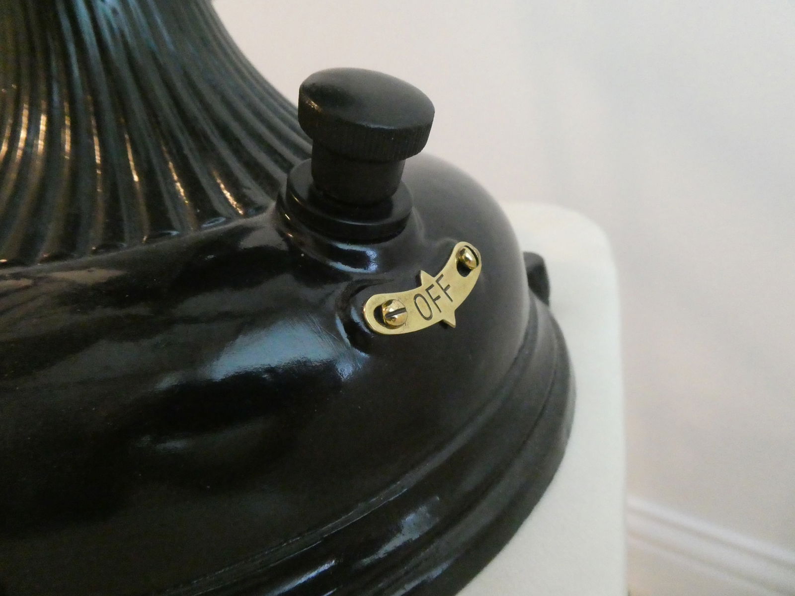 Antique GE General Electric Pancake Motor Brass Blade Electric Fan Type AK 433/BC - 2