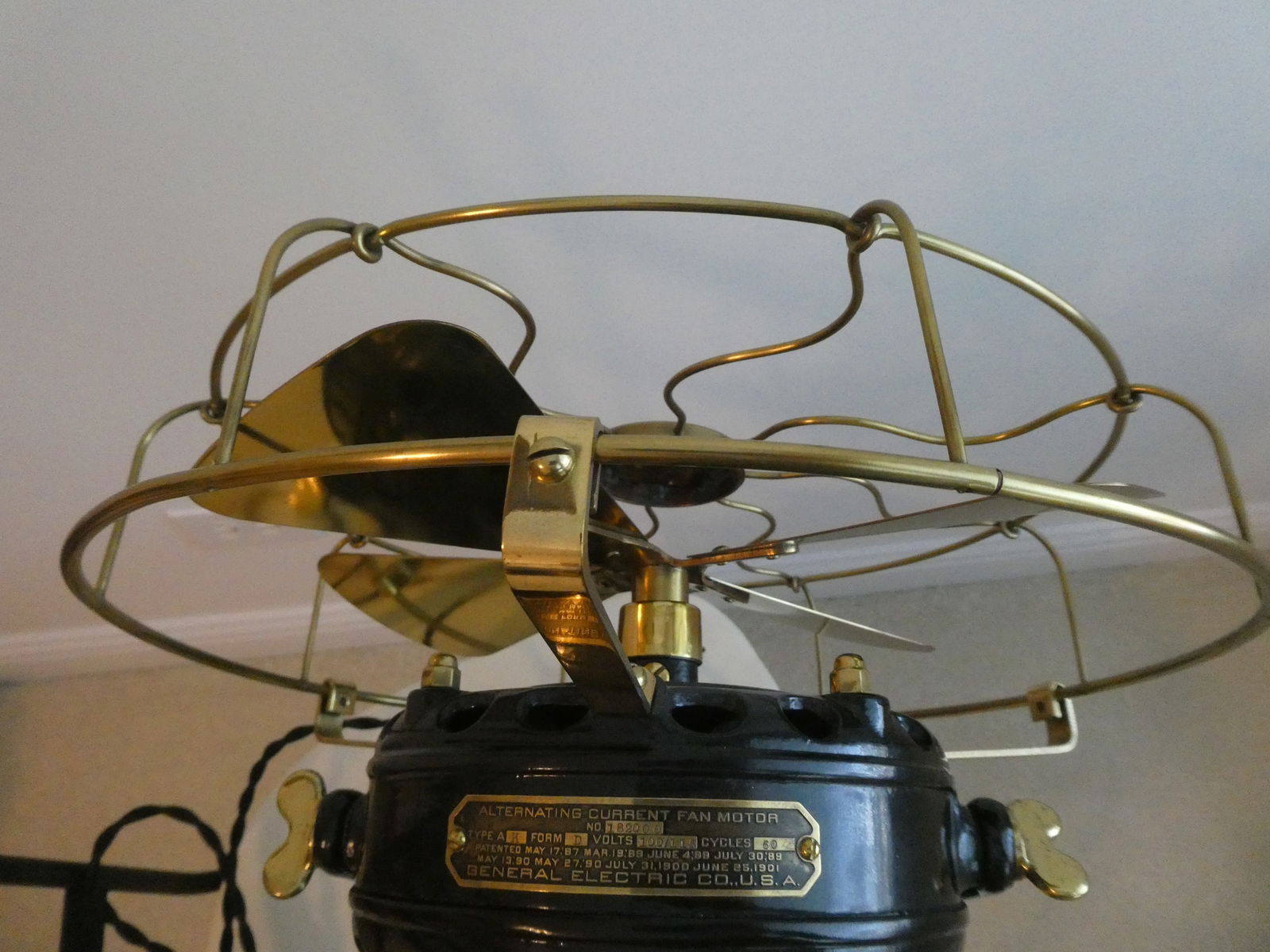 Antique GE General Electric Pancake Motor Brass Blade Electric Fan Type AK 433/BC - 4