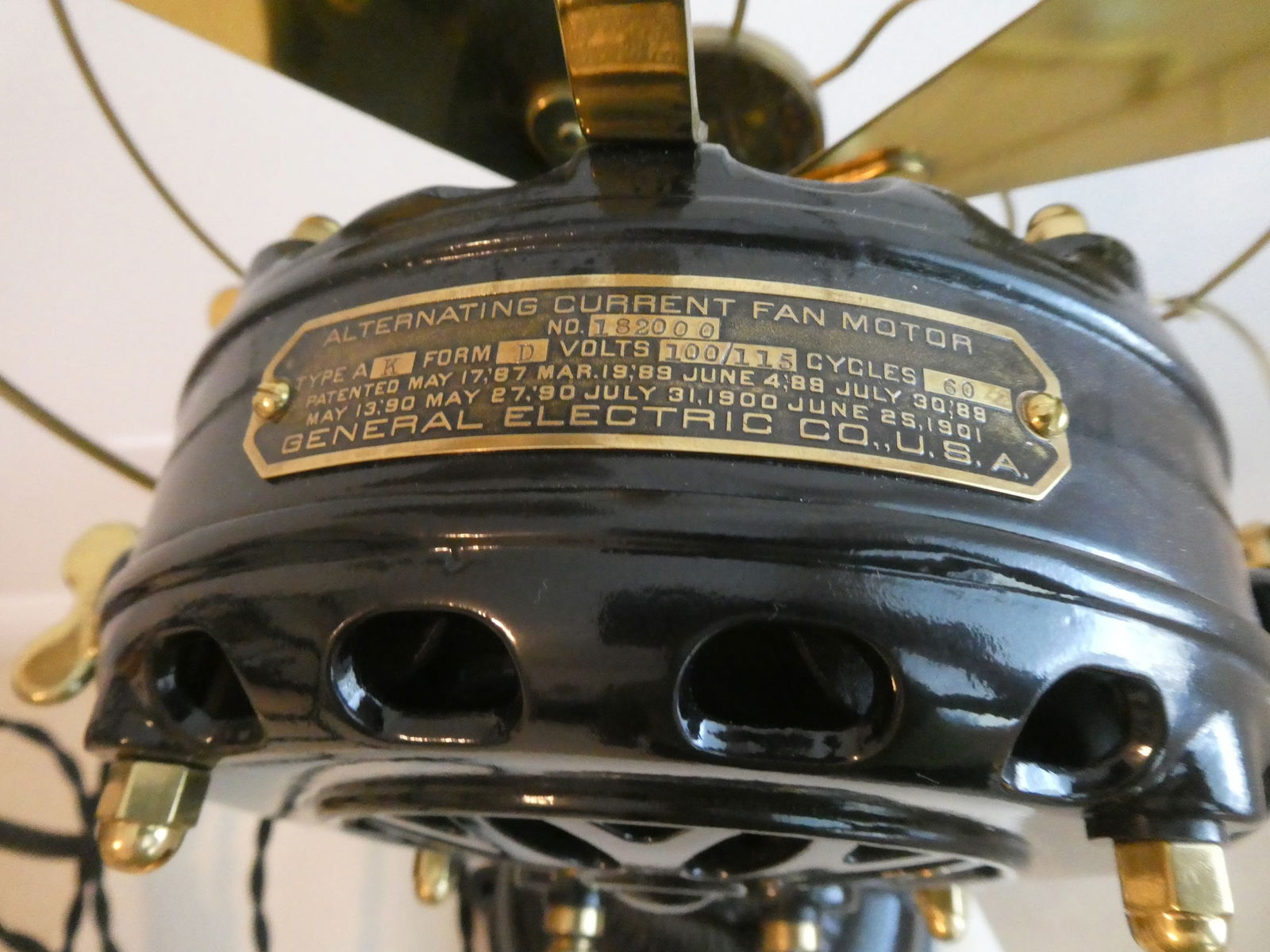 Antique GE General Electric Pancake Motor Brass Blade Electric Fan Type AK 433/BC - 5