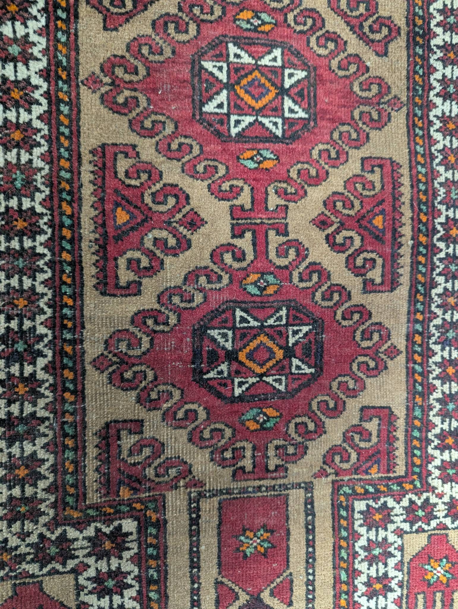Hand Knotted Baluch Prayer Rug from Iran Made of Wool c1975 - 6