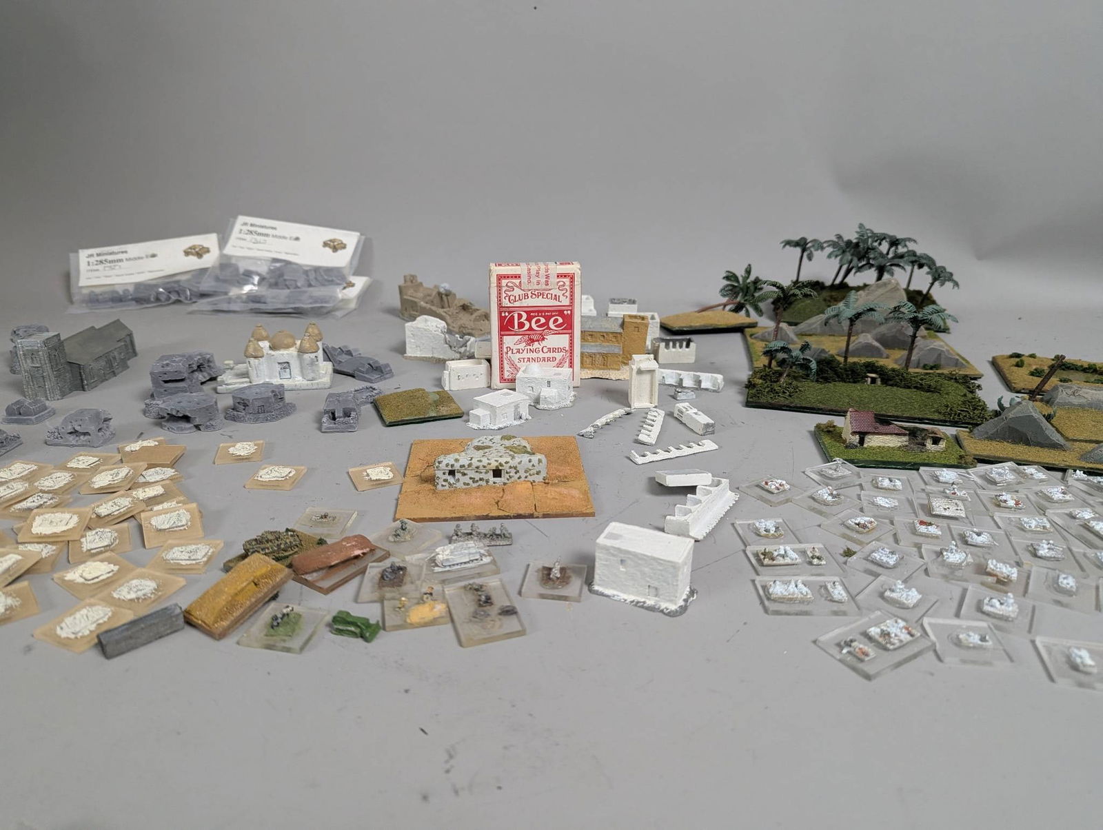 Huge Lot of Desert Storm Arab Middle East Miniatures and Terrain - 15