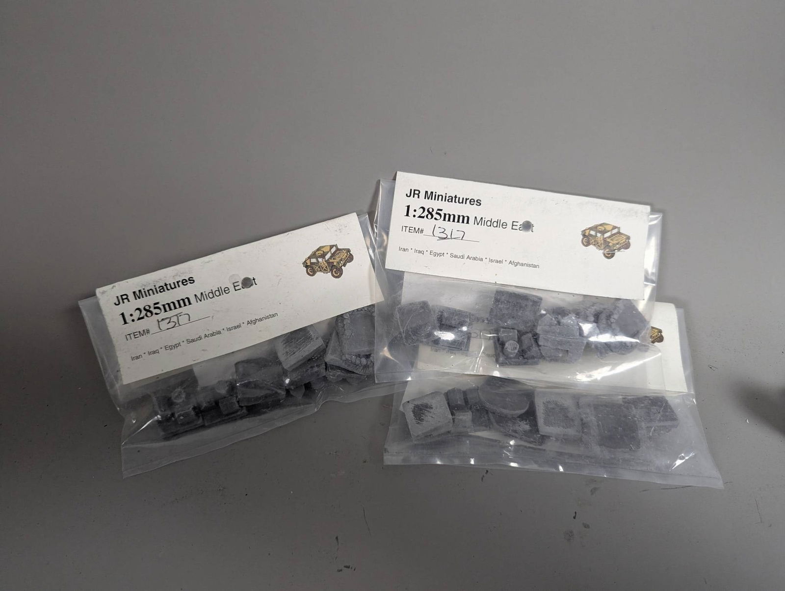 Huge Lot of Desert Storm Arab Middle East Miniatures and Terrain - 2