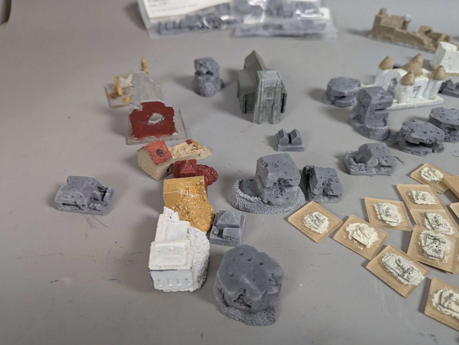 Huge Lot of Desert Storm Arab Middle East Miniatures and Terrain - 4