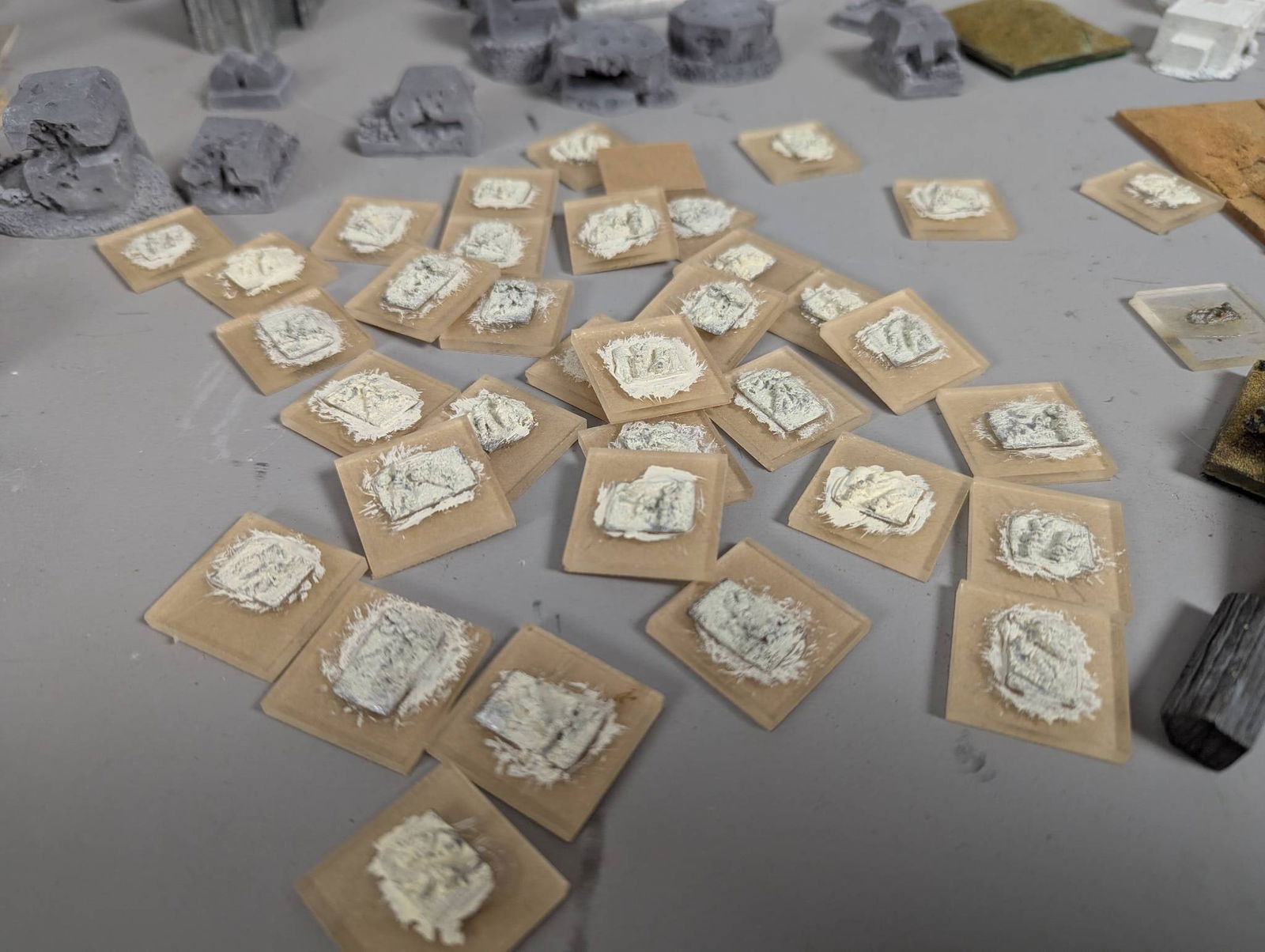 Huge Lot of Desert Storm Arab Middle East Miniatures and Terrain - 5