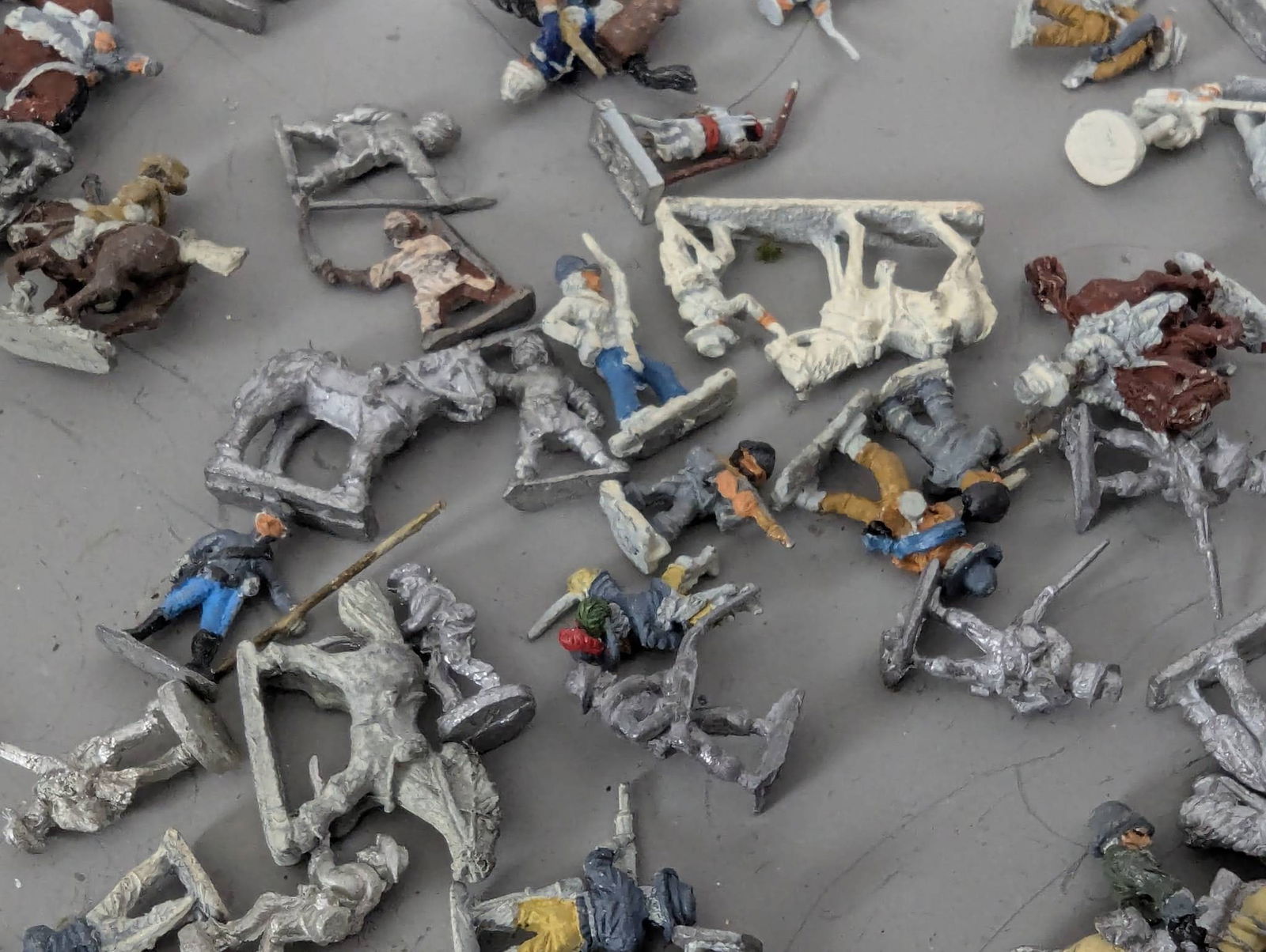 Huge Lot of 20mm Vintage Metal Miniatures in Assorted Themes - 14