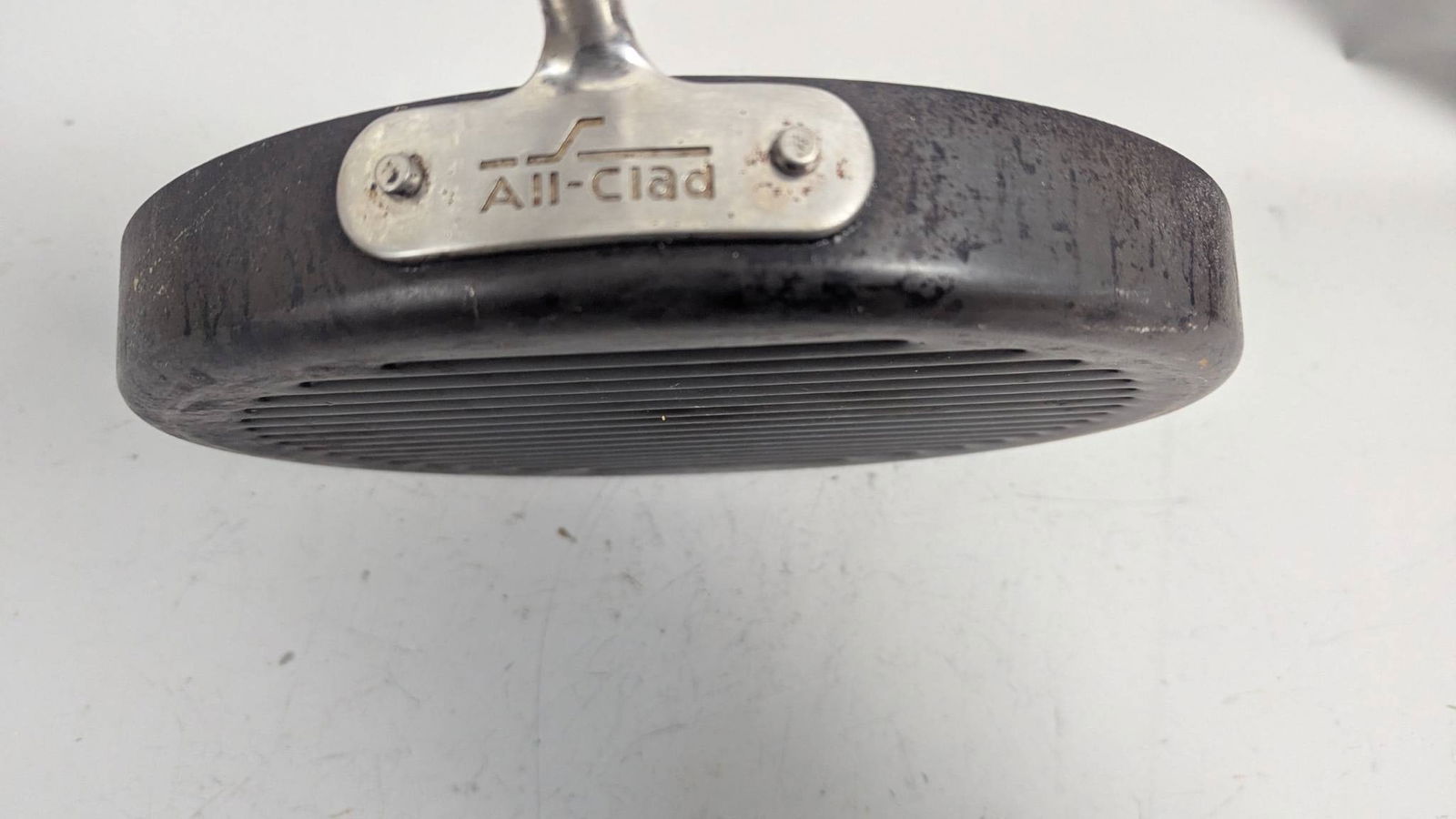 All-Clad Round Nonstick Grill Pan with Stainless Steel Handle - 4