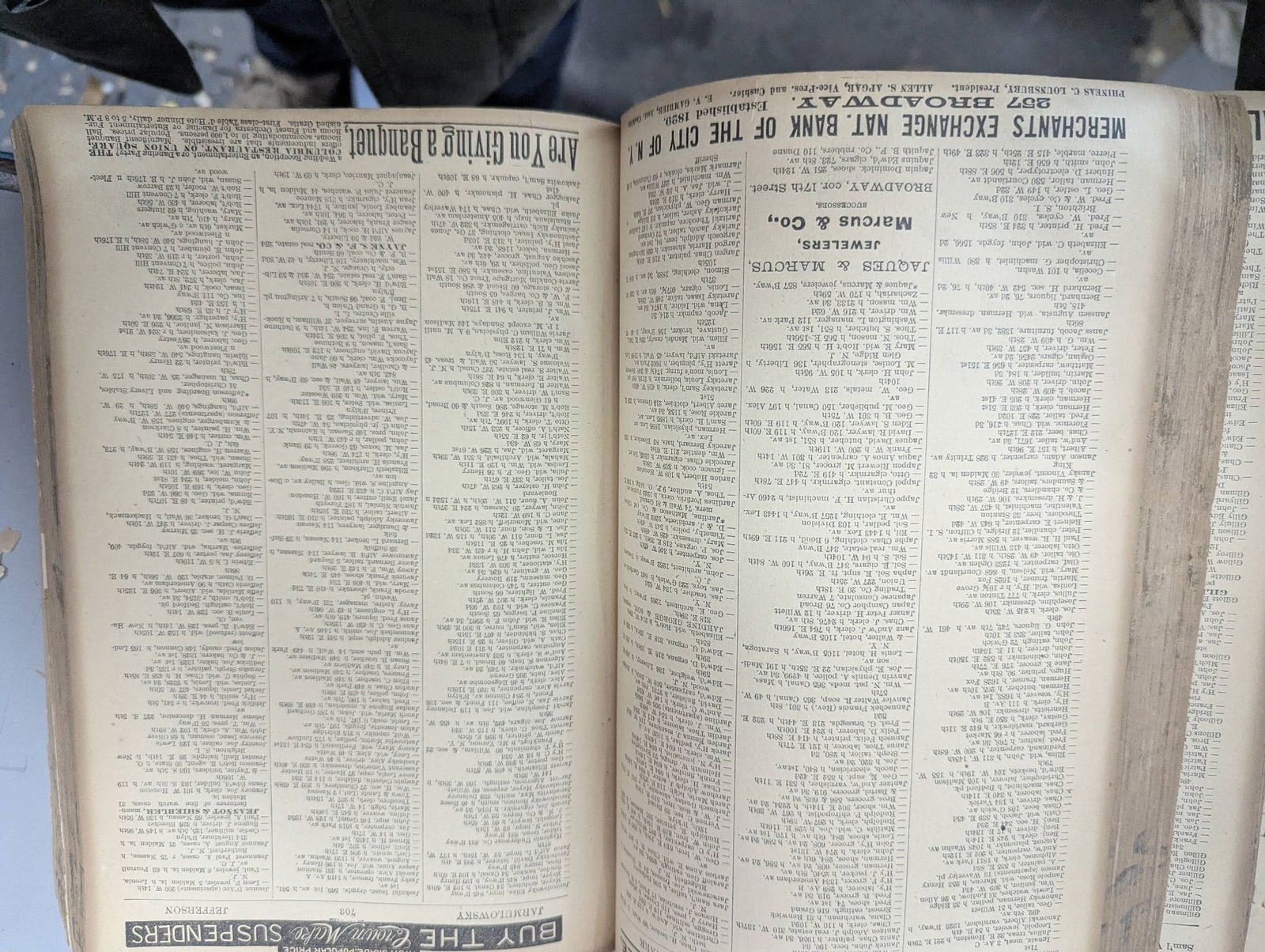 Business Directory with Hardcover Slipcase Marked New York and Brooklyn 1890-91 - 5