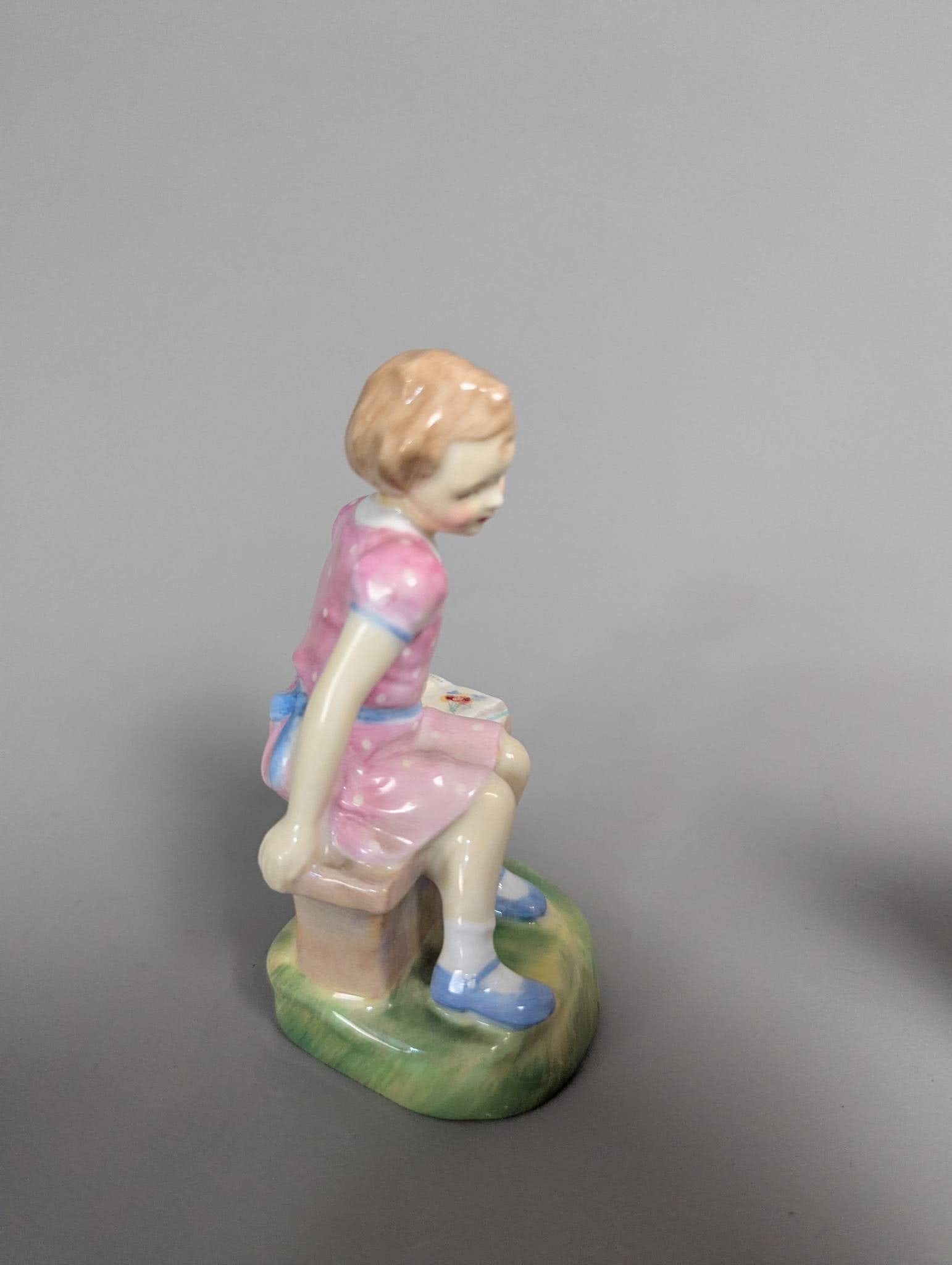 Royal Doulton HN 2047 Once Upon a Time Porcelain Figurine - 2