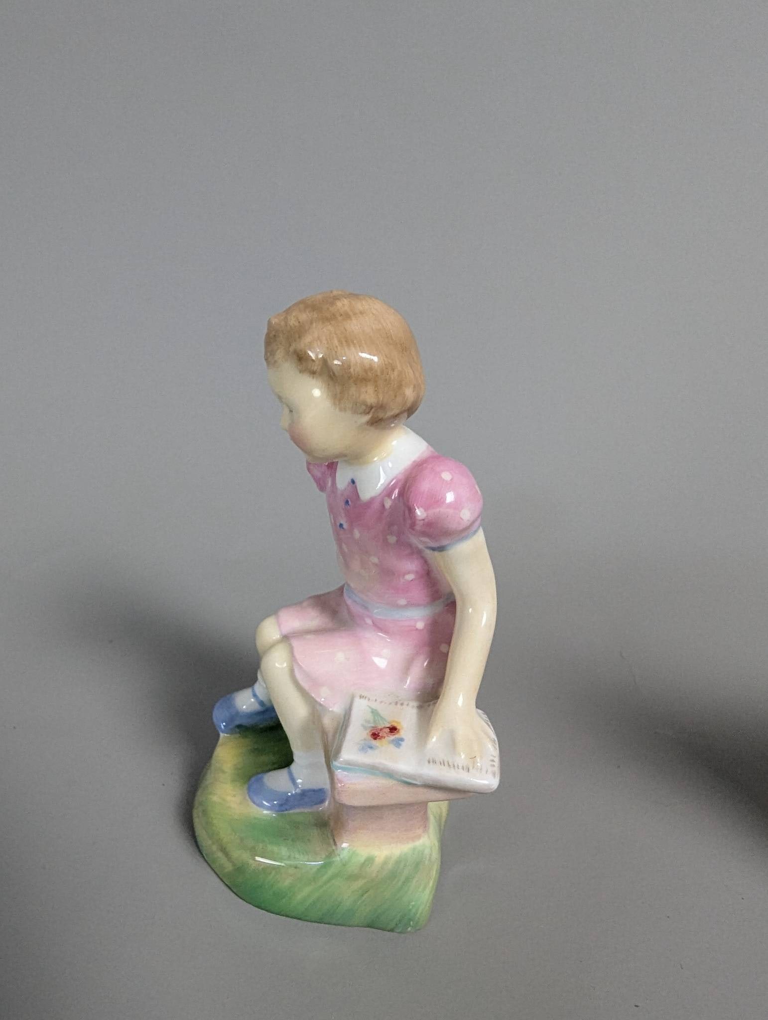 Royal Doulton HN 2047 Once Upon a Time Porcelain Figurine - 4