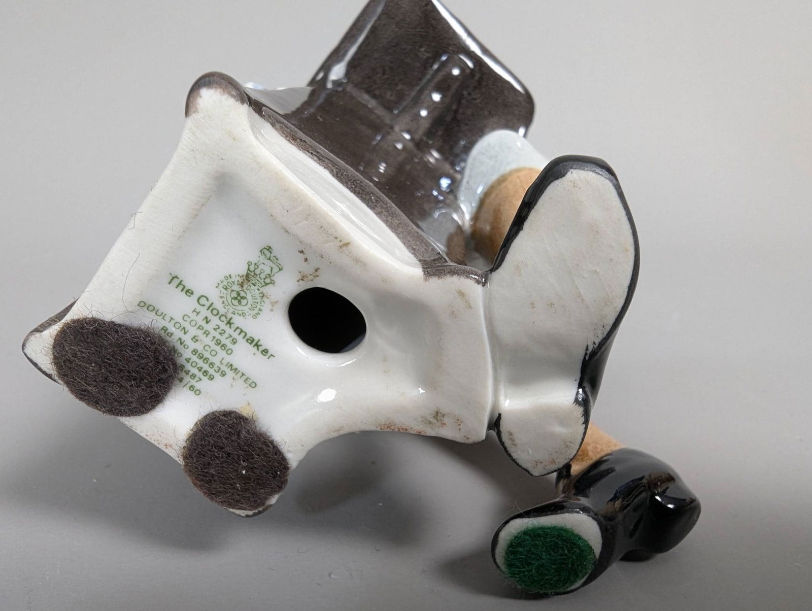 Royal Doulton HN2279 The Clockmaker Figurine - 6