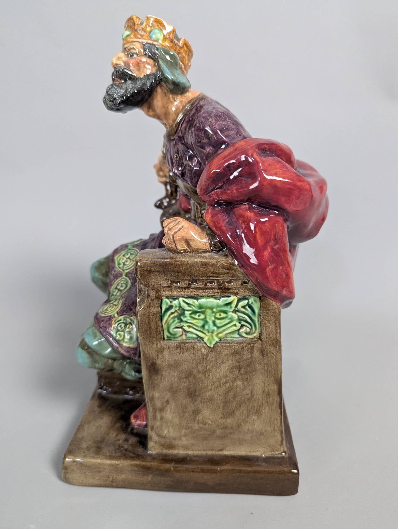 Royal Doulton HN 2134 The Old King Porcelain Figurine - 2