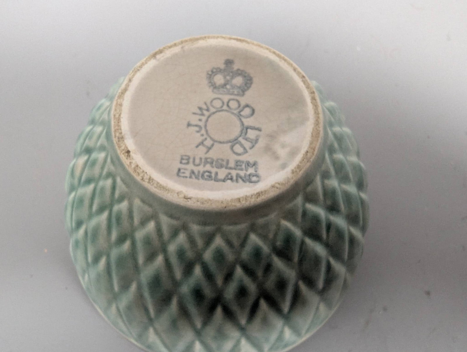 8 Vintage Art Pottery Pieces Including Red Wing and Roseville - 12