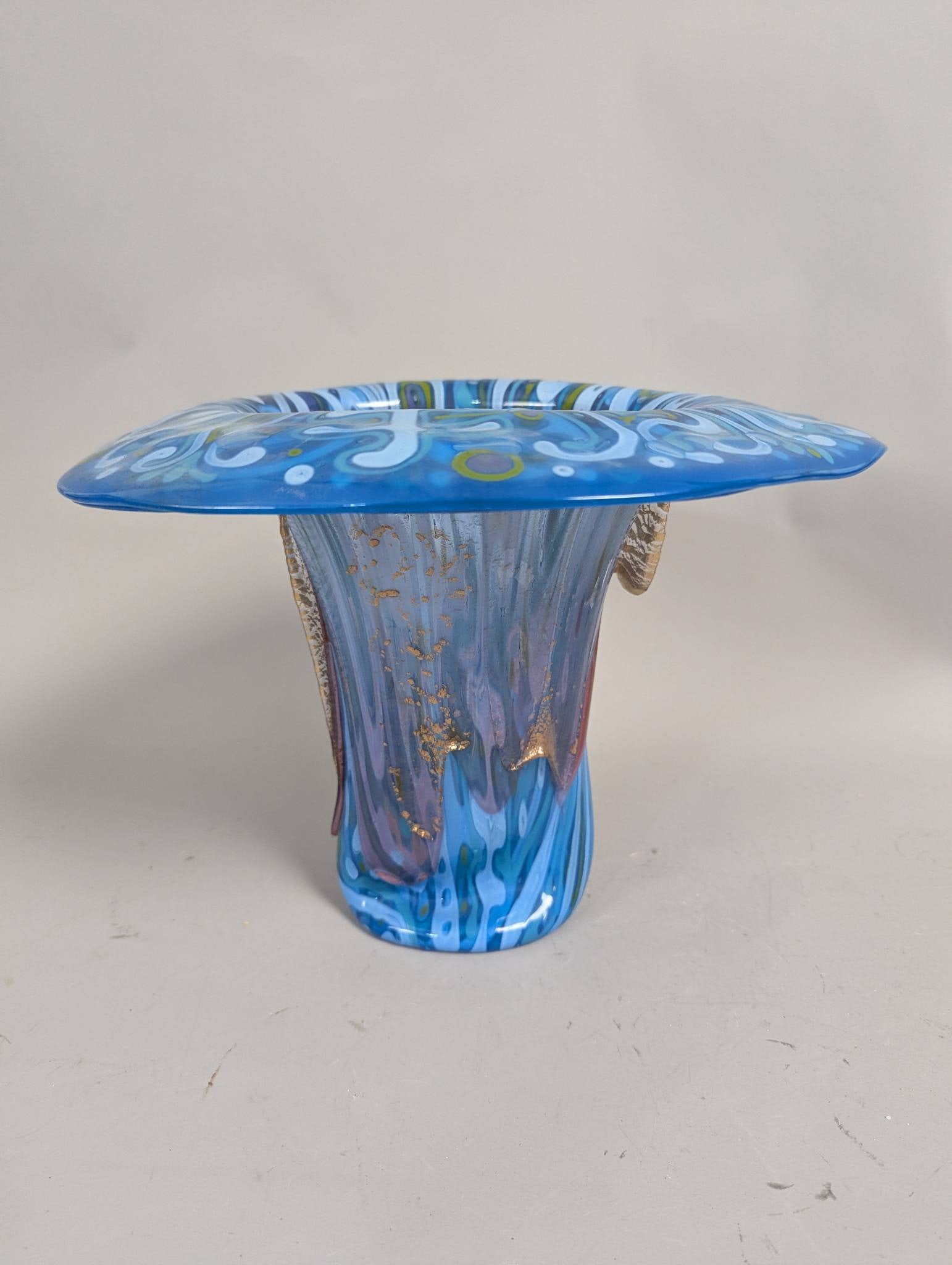 Higgins Studio Hand-Blown Art Glass Vase with Blue and White Decoration - 4