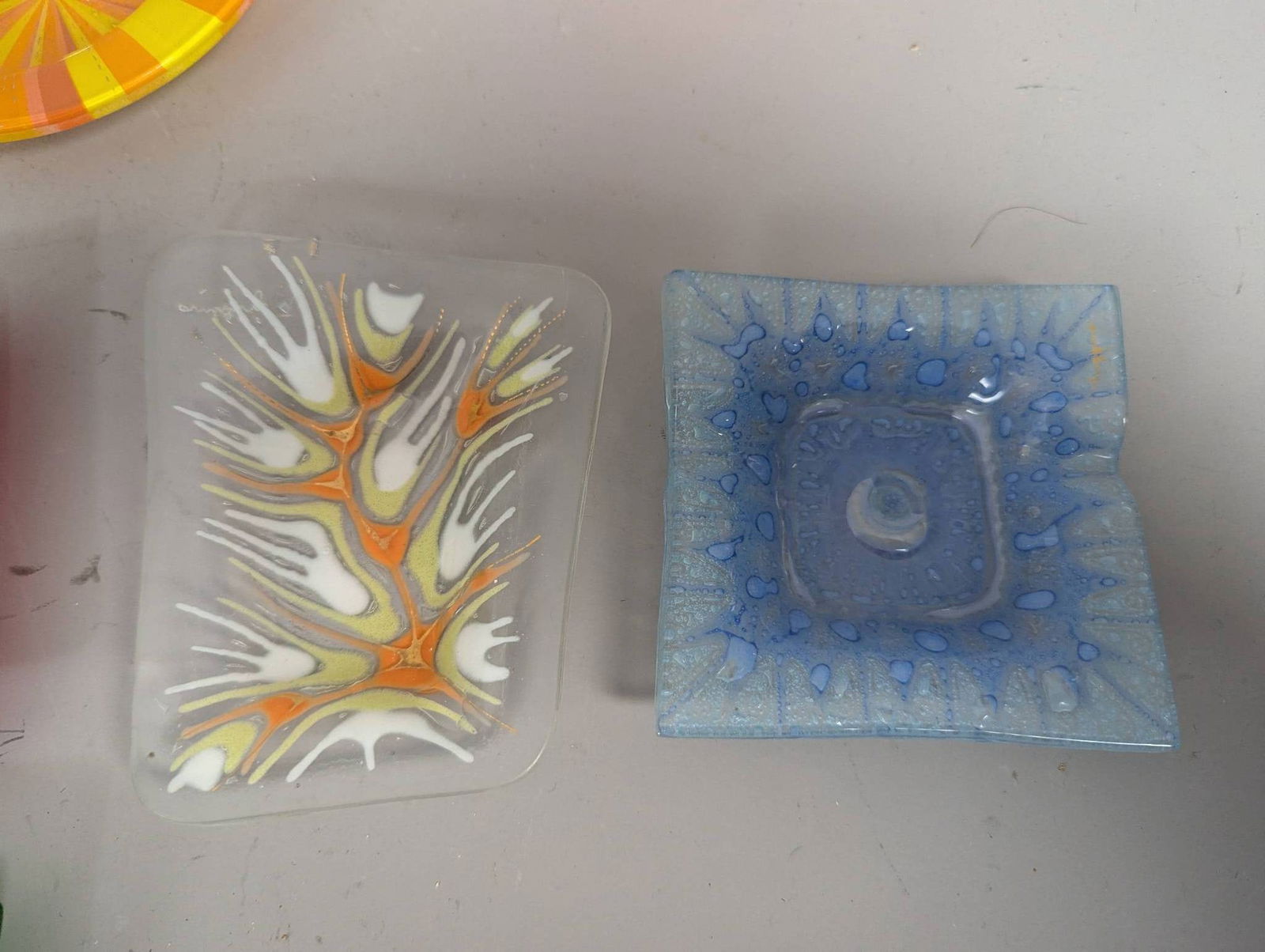 11 Higgins Art Glass Vases Bowls Dishes and Ashtrays - 9