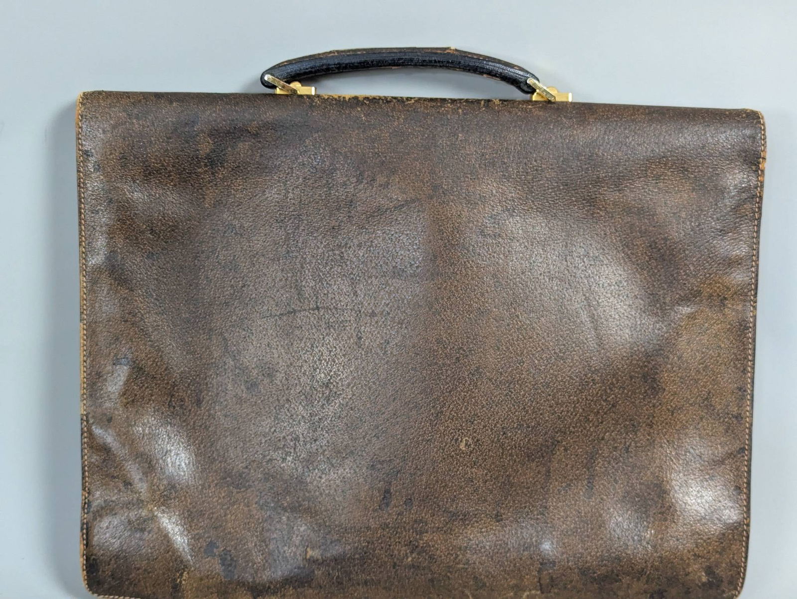 Gucci Brown Leather Briefcase with Gold Tone Hardware - 2