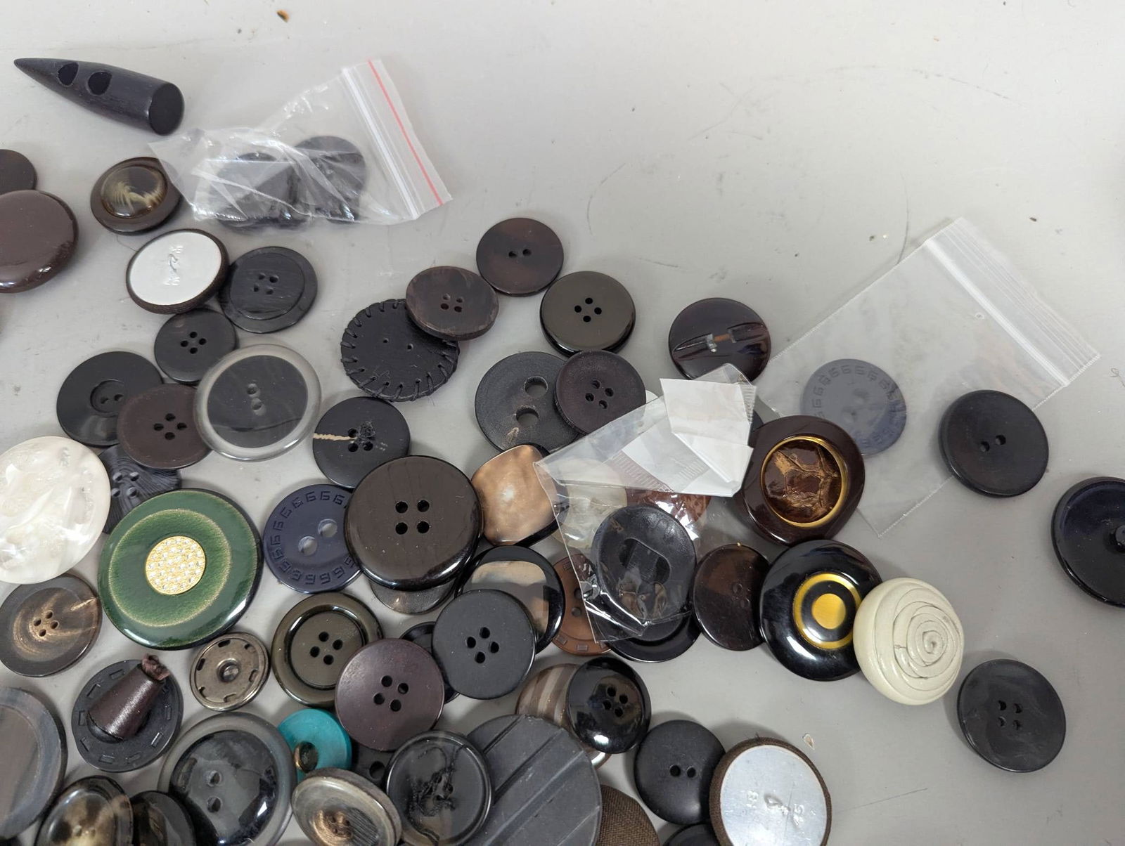 Large Assortment of Vintage Buttons in Mixed Styles and Designs - 9