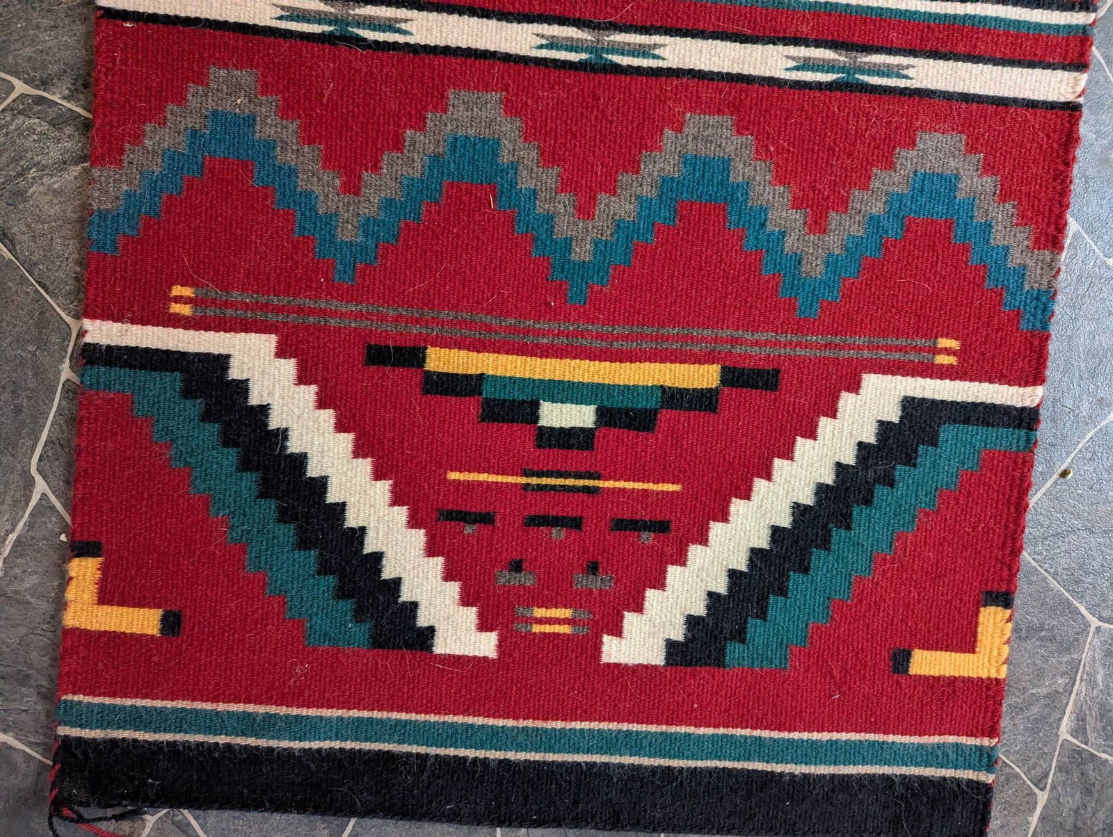 Navajo Wool Rug with Geometric Patterns c1980s - 5