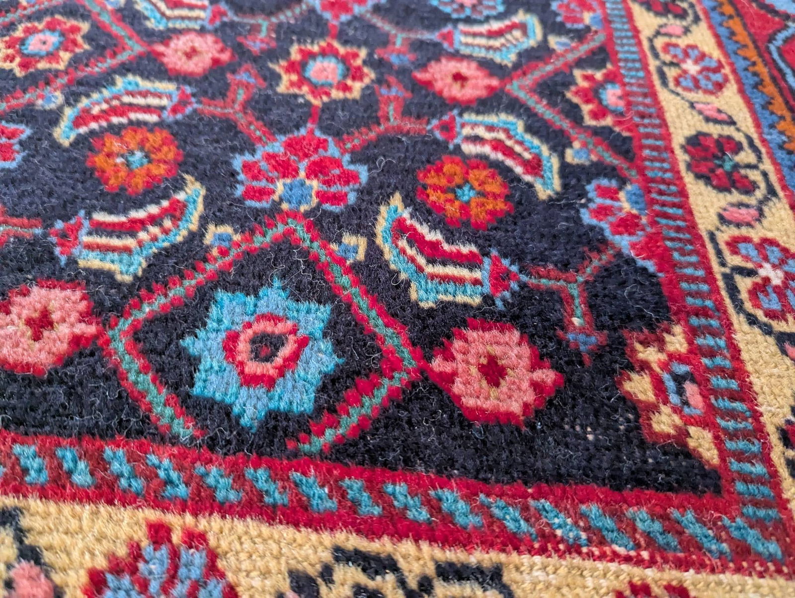 Hand-Knotted Persian Tabriz Wool Rug with Herati Mahi Pattern - 14