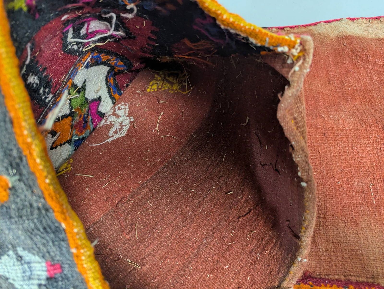 Handwoven Turkish Wool Kilim Rug with Geometric Patterns - 7