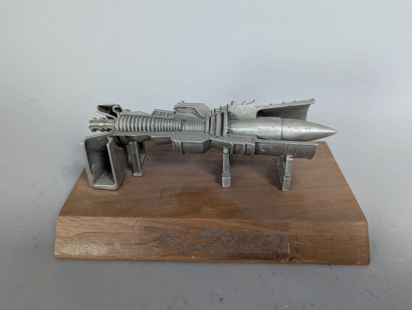 Die-Cast Model of a Jet Engine Cutaway on Wooden Base (1 of 5)
