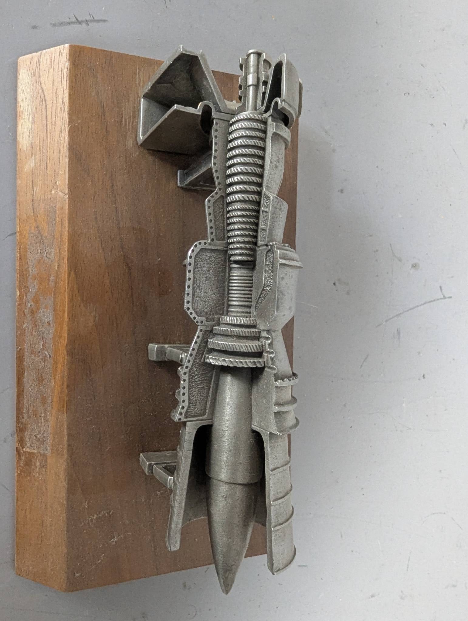 Die-Cast Model of a Jet Engine Cutaway on Wooden Base - 5