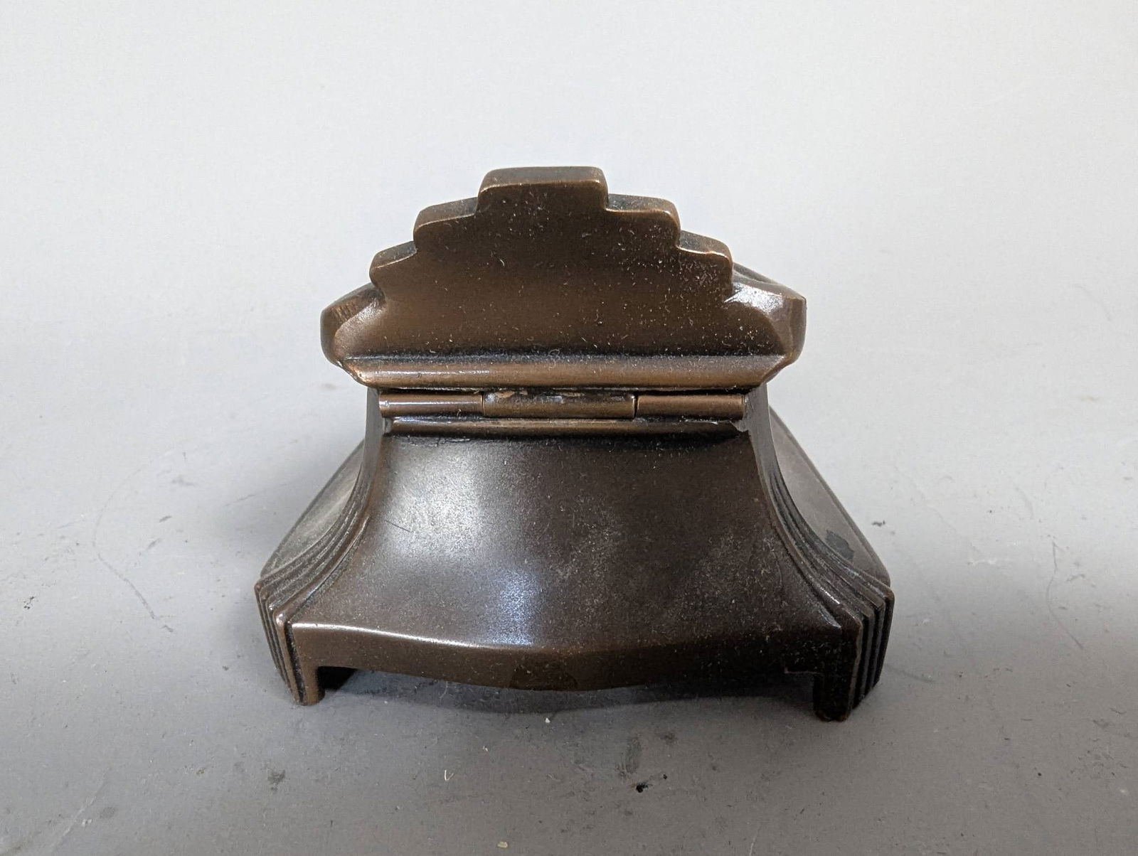 Antique Cast Brass or Bronze Inkwell with Art Nouveau Influence - 3