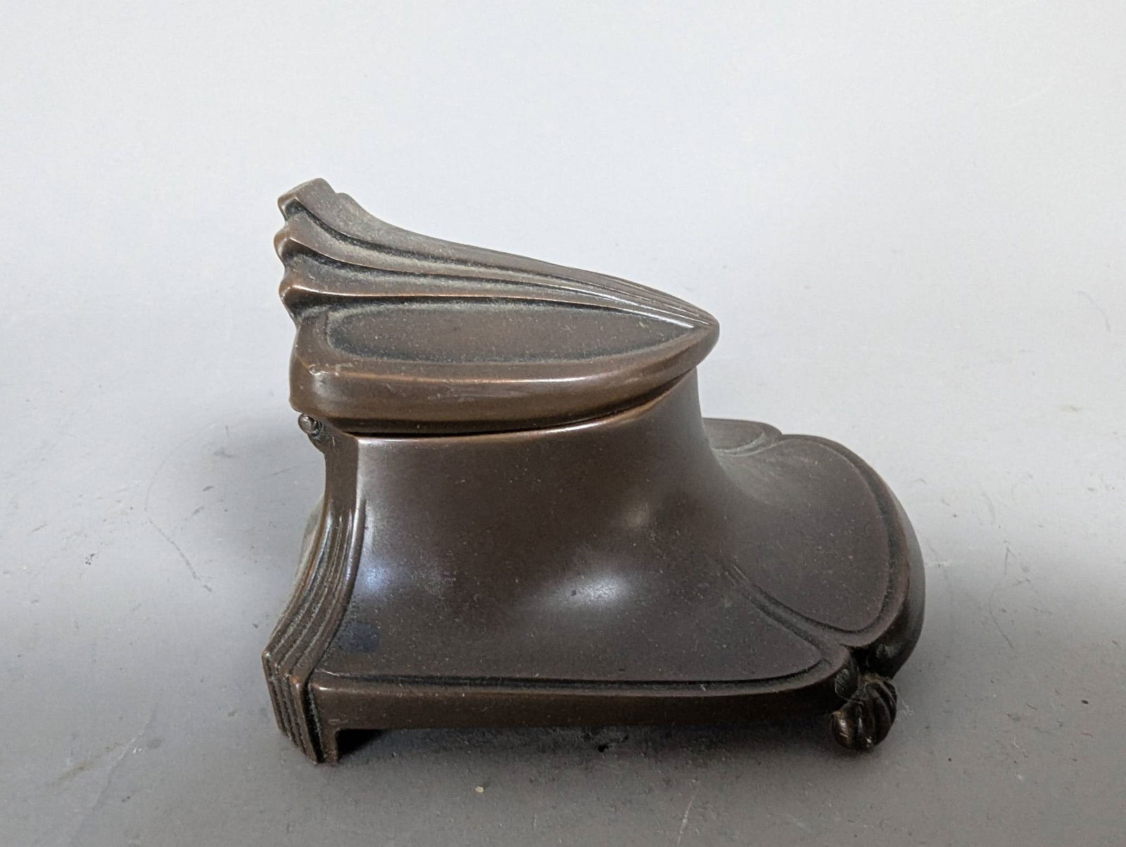 Antique Cast Brass or Bronze Inkwell with Art Nouveau Influence - 4