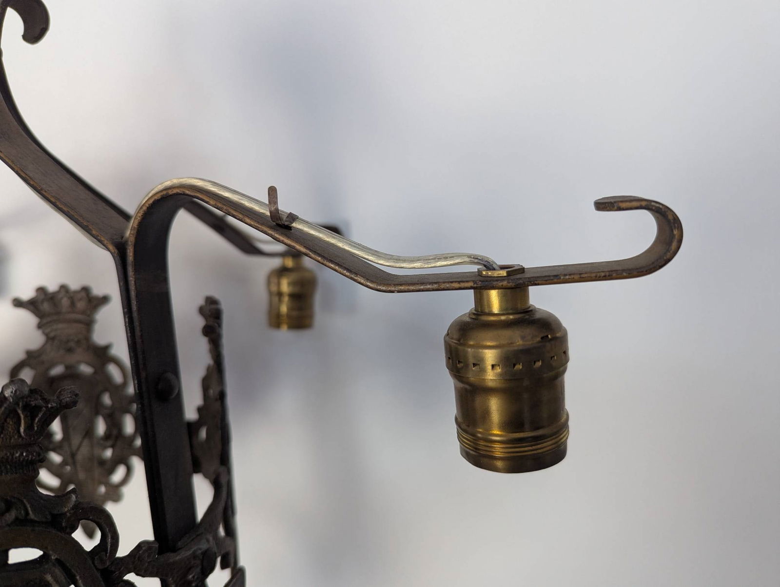 Vintage Spanish Revival Wrought Iron Chandelier with Heraldic Motif - 5