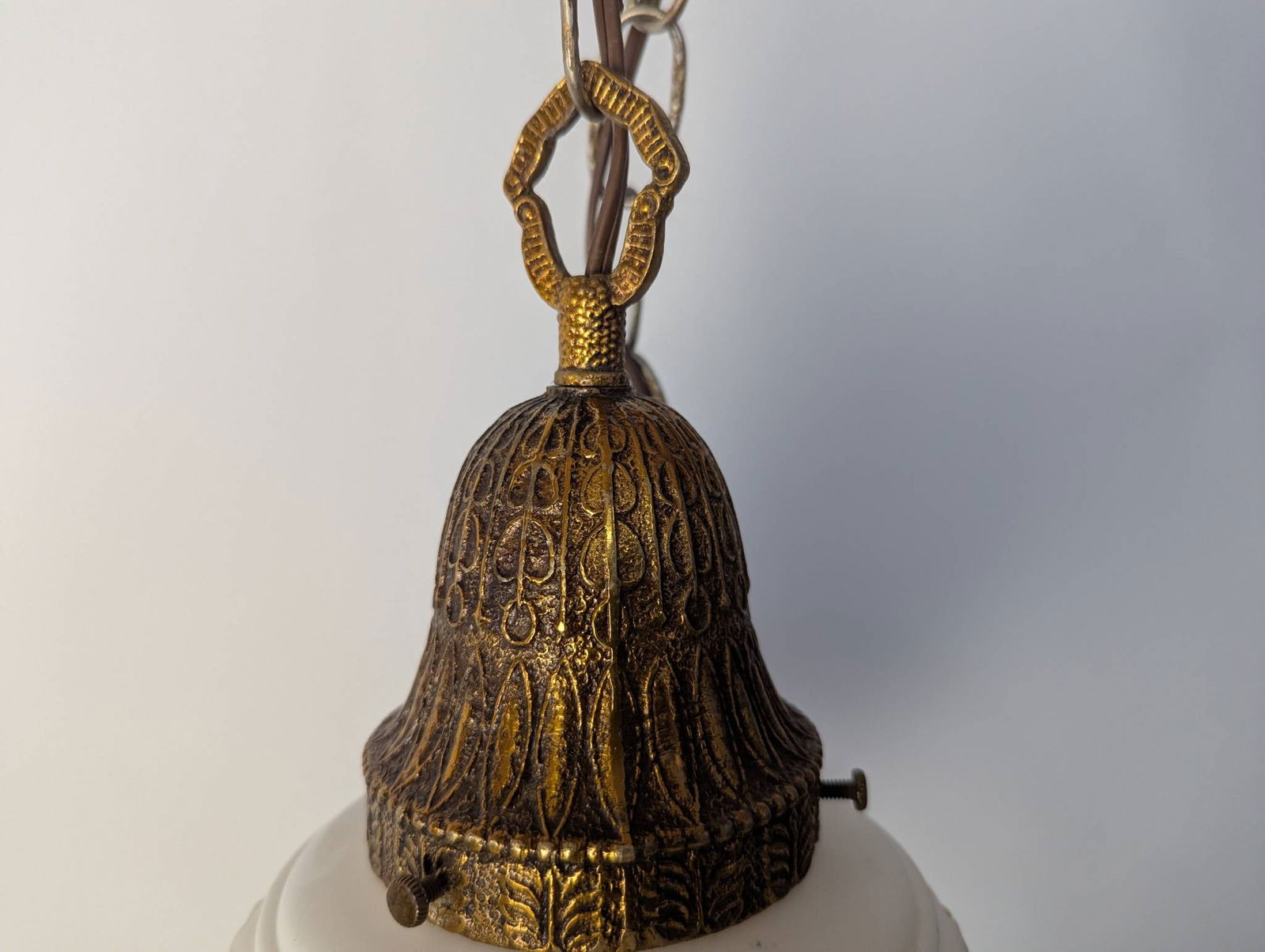 Art Nouveau or Hollywood Regency Pendant Light with Leaf Pattern Shade - 2