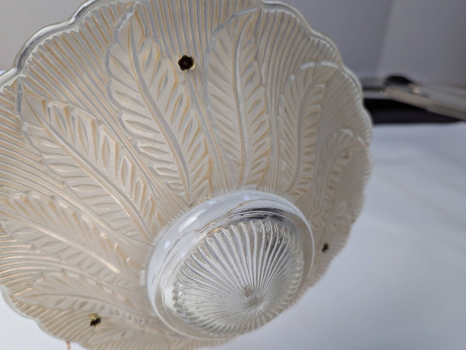 Art Deco Glass Pendant Chandelier with Embossed Frosted Design - 4