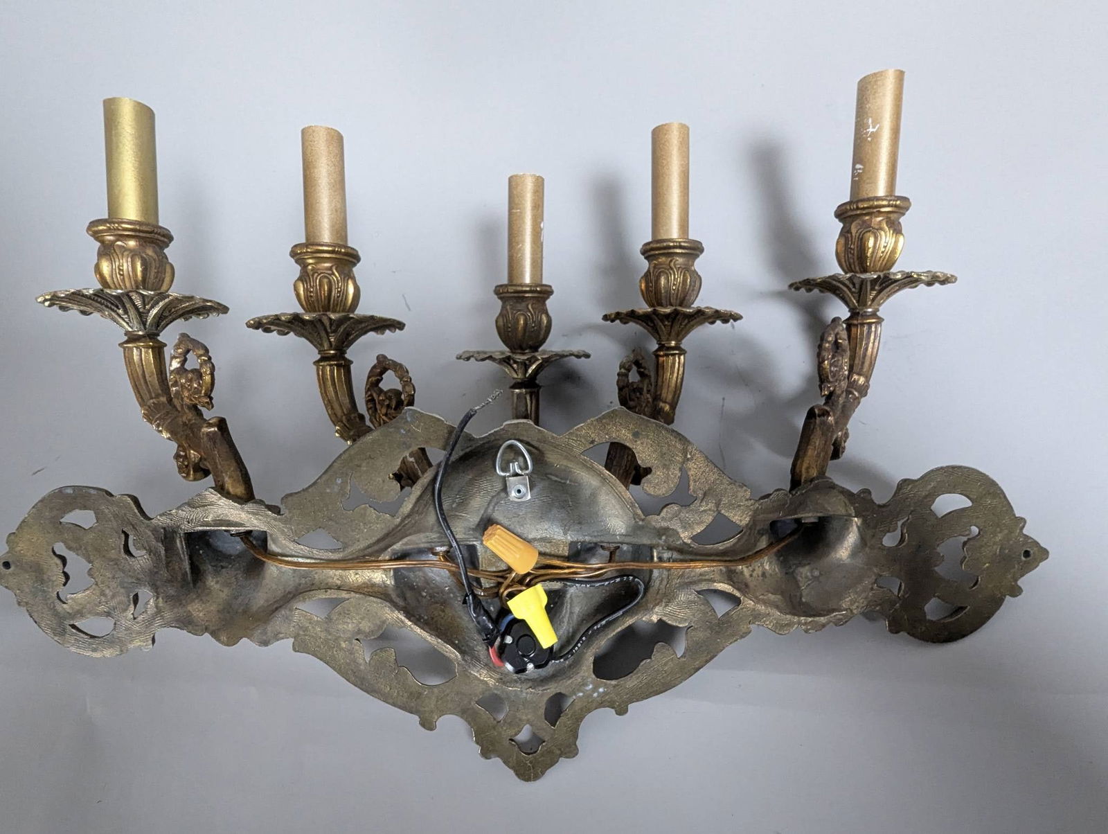 Antique Victorian 5 Arm Electric Wall Sconce Candle Fixture - 9