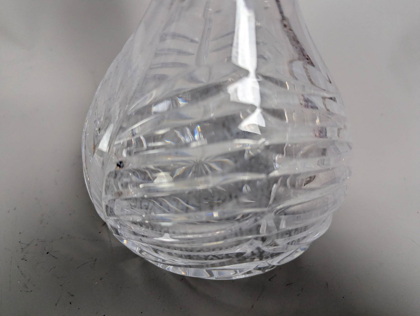 Atlantis Crystal Decanter with Stopper - 2