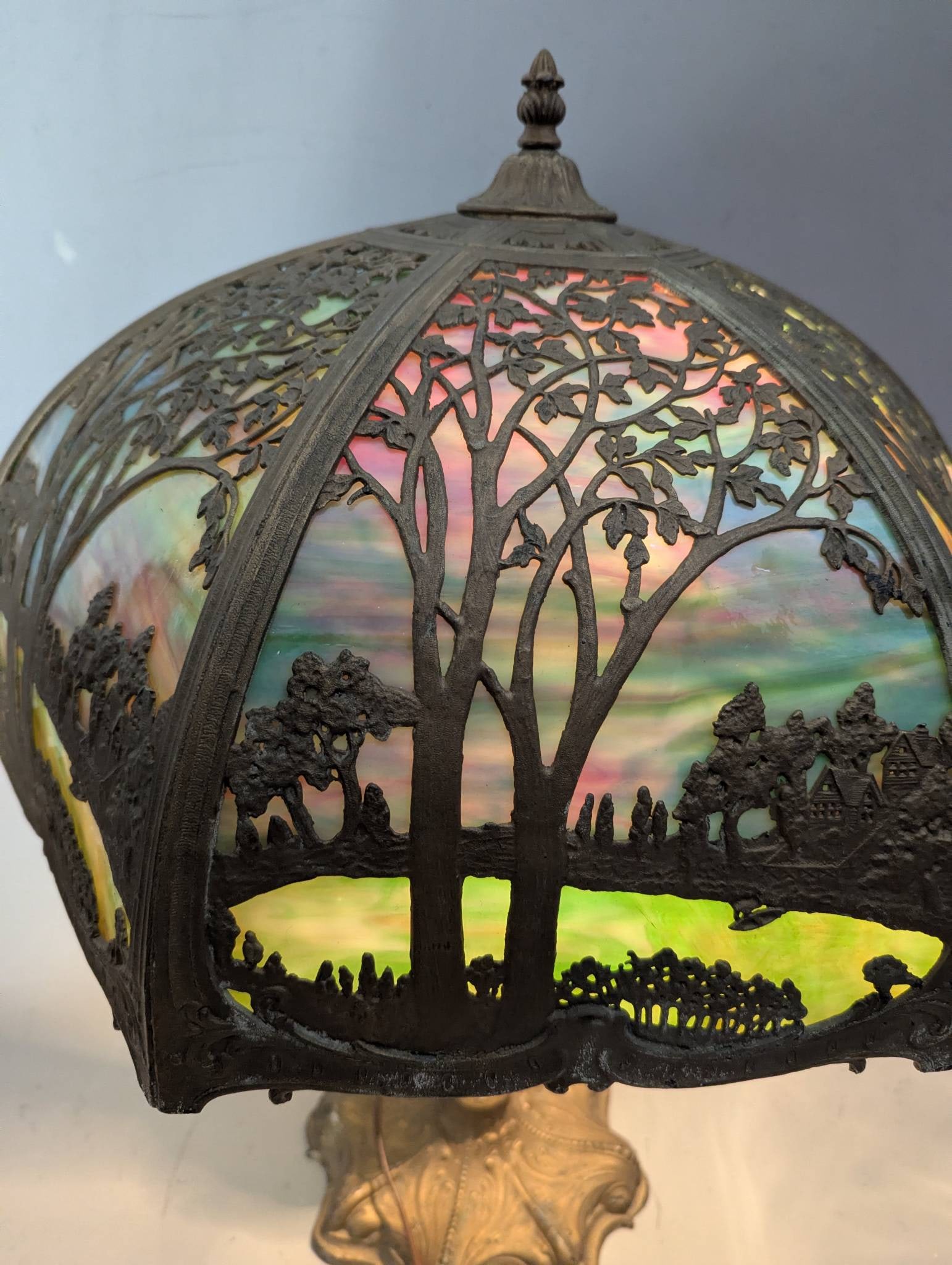 Antique Northwest Lamp Co. Slag Glass Table Lamp with Scenic Overlay Design - 6