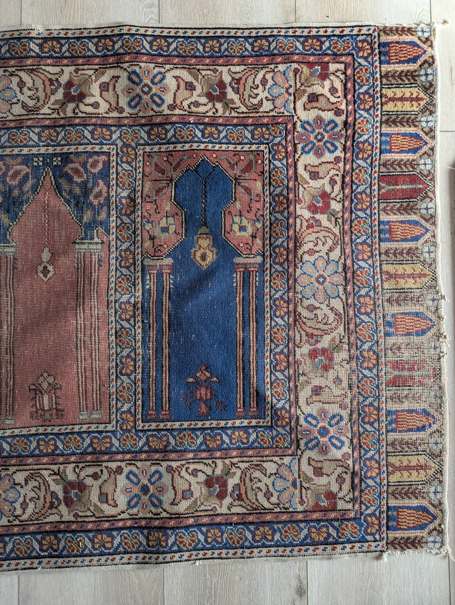 Turkish Kayseri Saf Runner Rug with Prayer Niche Design - 7