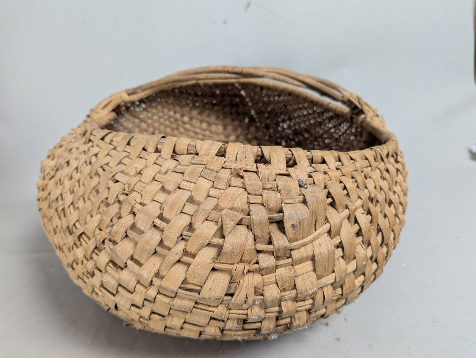 Antique Hand-Woven Buttocks or Gathering Basket with Arched Handle - 3