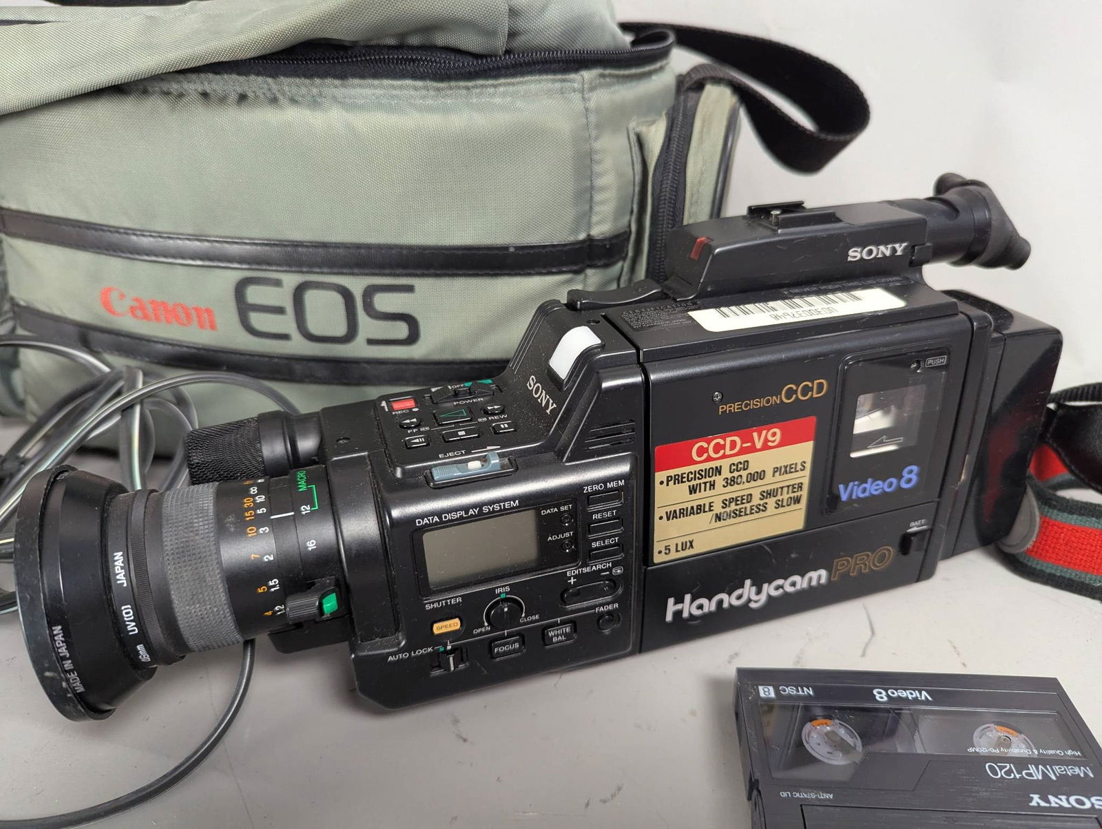 Sony Handycam Video8 CCD-V9 Video Camera Recorder with Accessories - 2