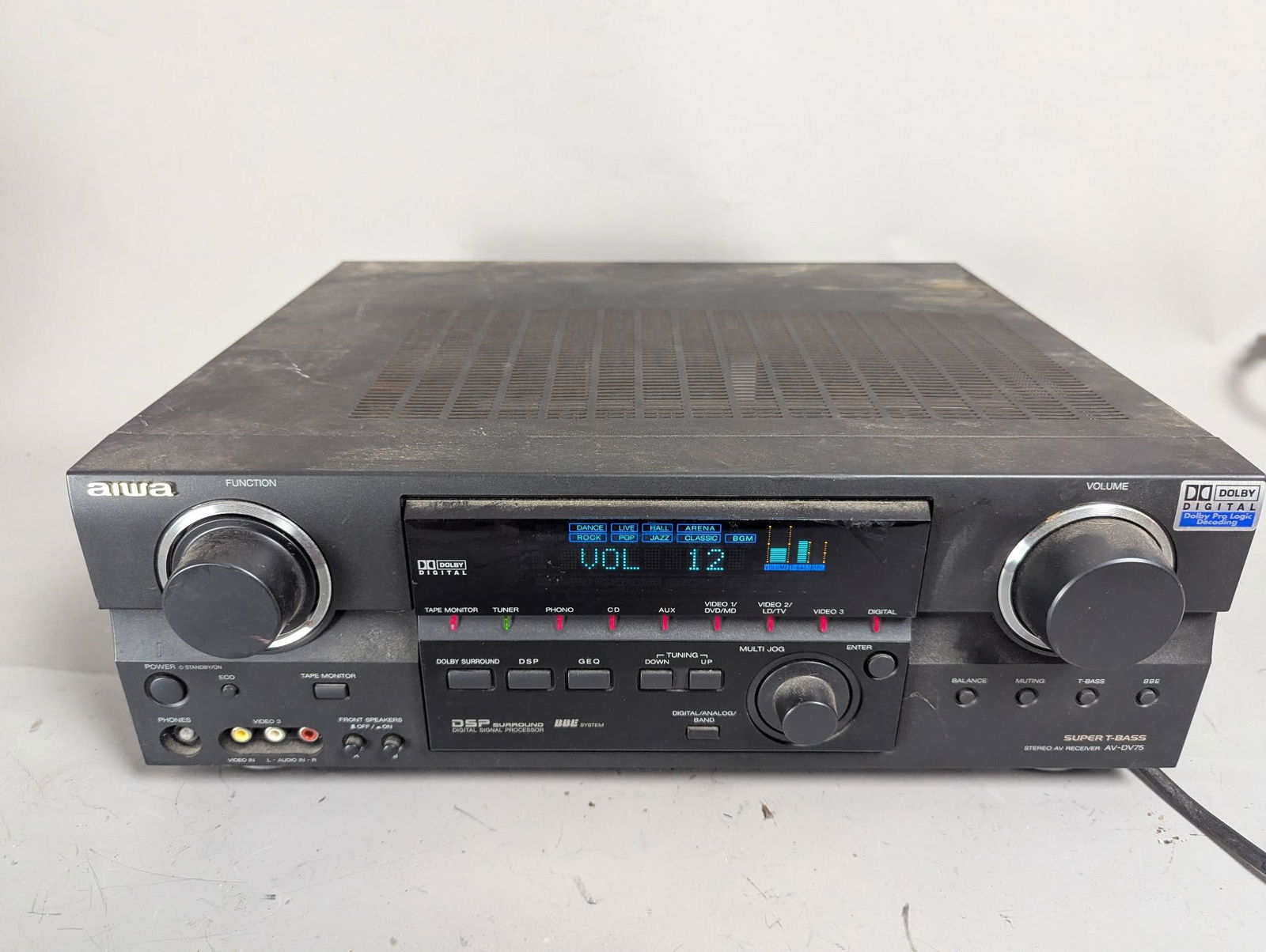 Aiwa AV DV75U Stereo AV Receiver with Dolby Digital (1 of 9)