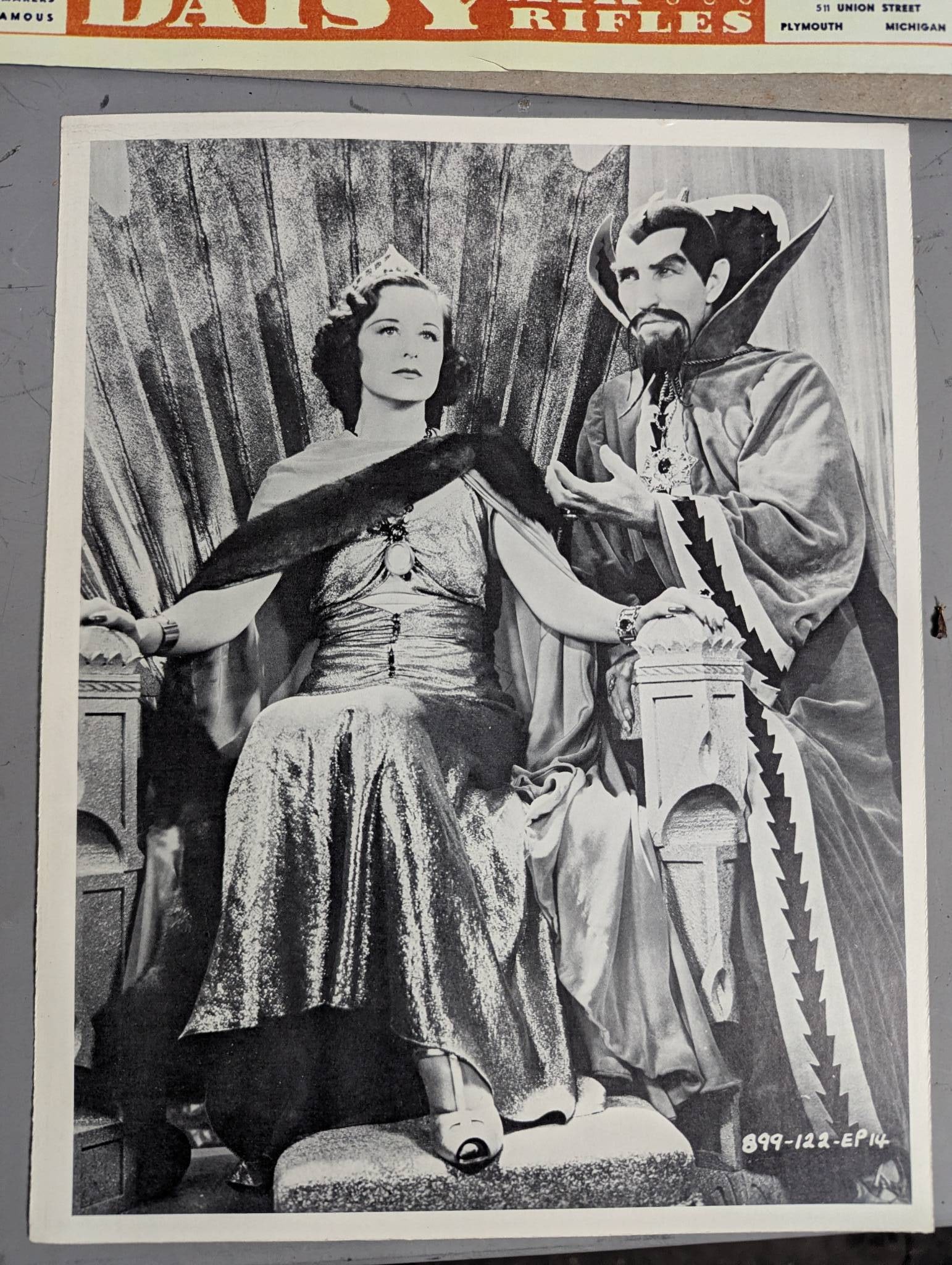 Buck Rogers and Flash Gordon Memorabilia - 8