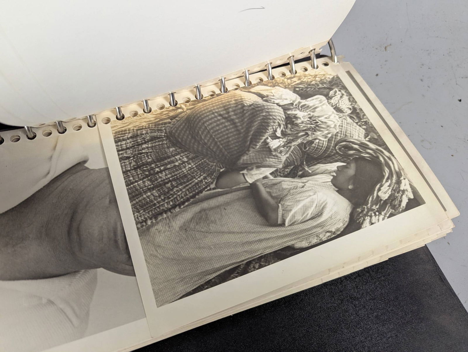 57 Black and White Photographs of Mexico and Its People Circa 1950s - 12