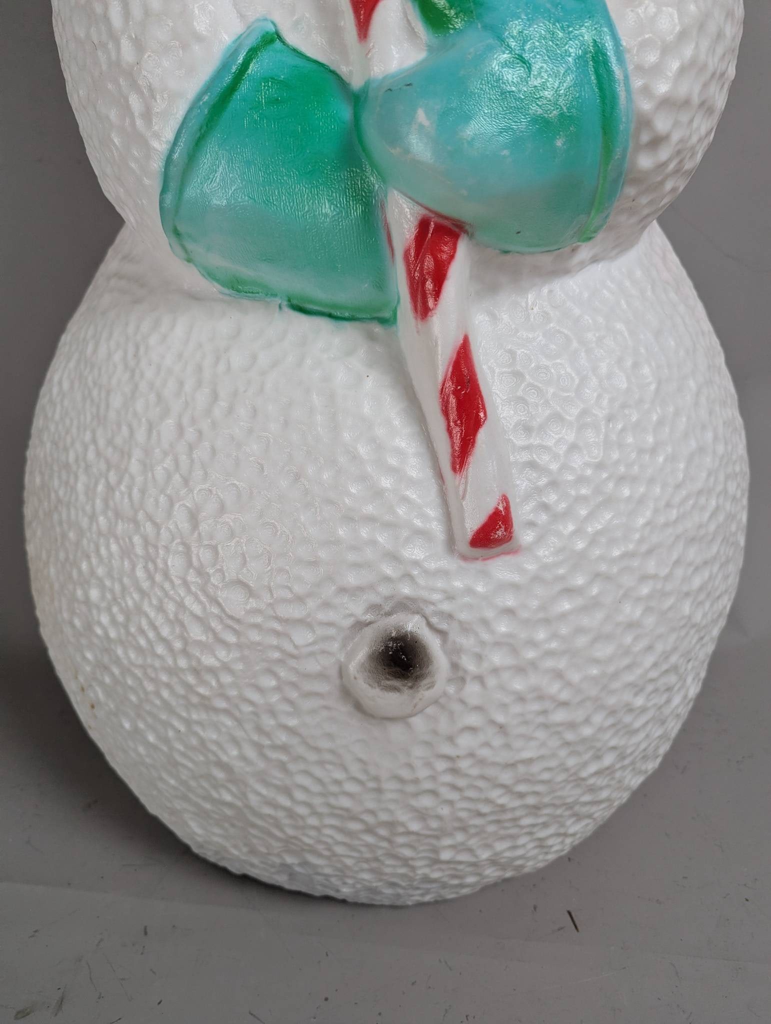 Union Products Dimpled Snowman Blow Mold Lighted Christmas Decoration - 4