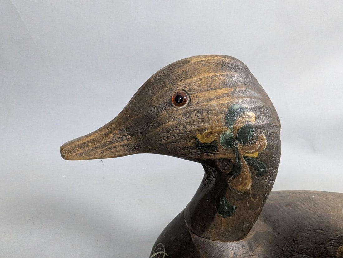 Charming Vintage Duck Decoy Set with Distinctive Styles - 6