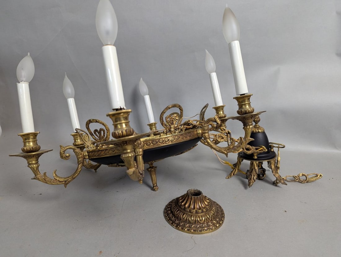 Elegant Vintage Brass and Black Chandelier Classic Decorative Lighting - 2