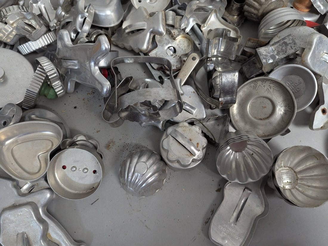 Huge Lot Vintage Aluminum Metal Cookie Cutters Unique Kitchen Items - 10