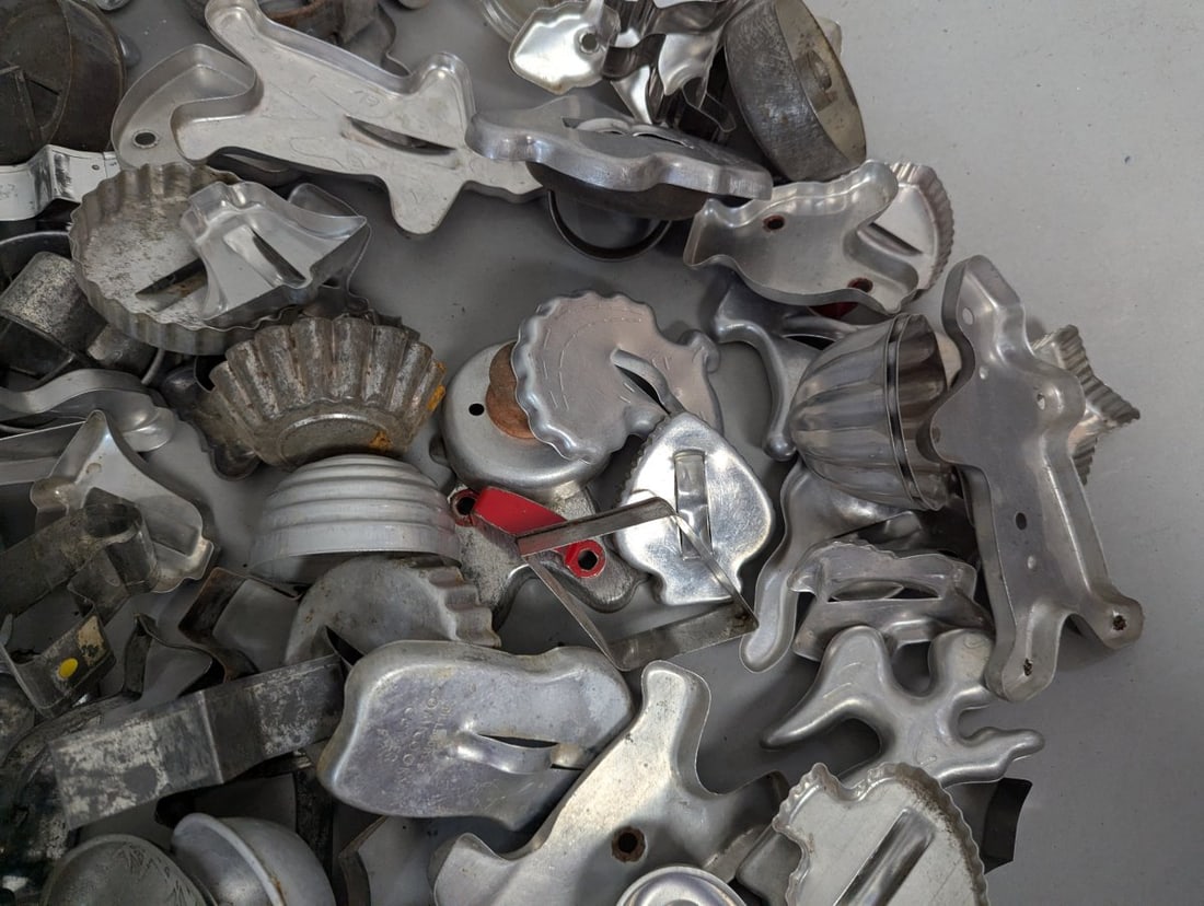 Huge Lot Vintage Aluminum Metal Cookie Cutters Unique Kitchen Items - 12