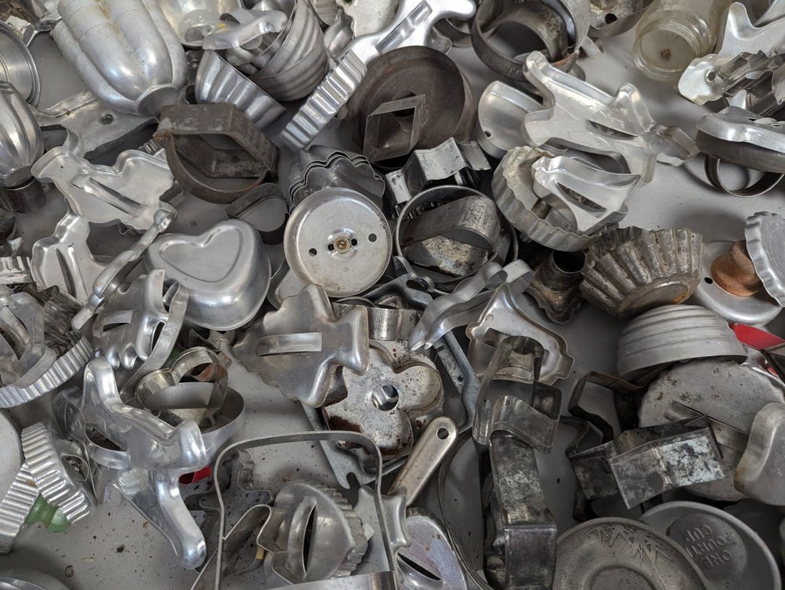 Huge Lot Vintage Aluminum Metal Cookie Cutters Unique Kitchen Items - 9