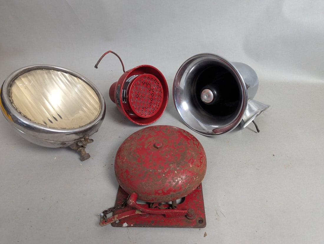 Vintage Fire Truck Accessories Lot Including Horn Siren and Bell: **Important** Please read below description on how to avoid high shipping costs. Explore this captivating lot of vintage fire truck accessories, featuring a chrome horn measuring 11 x 9 x 8, a
