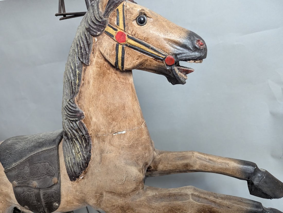Charming Horse Tricycle Ideal for Collectors and Decor Enthusiasts - 8