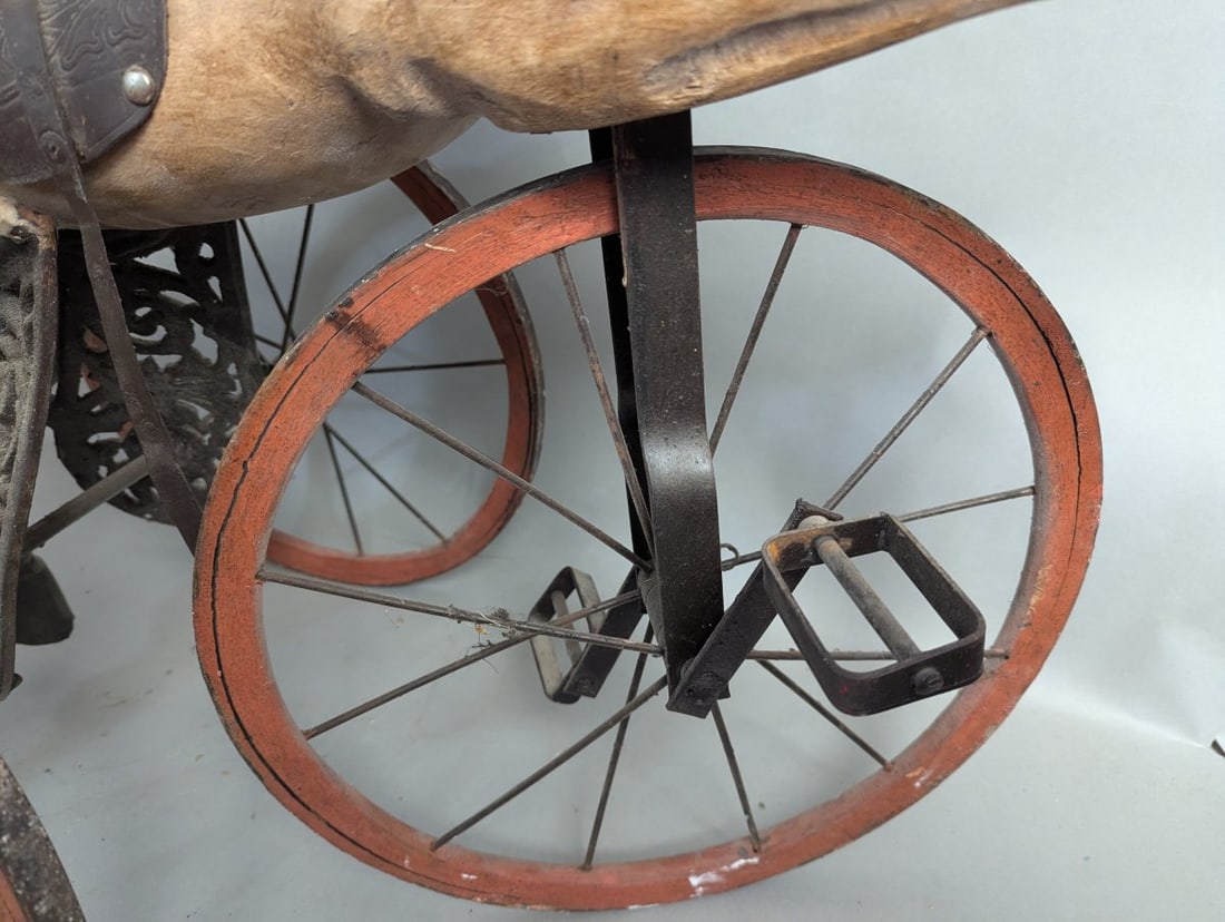 Charming Horse Tricycle Ideal for Collectors and Decor Enthusiasts - 9